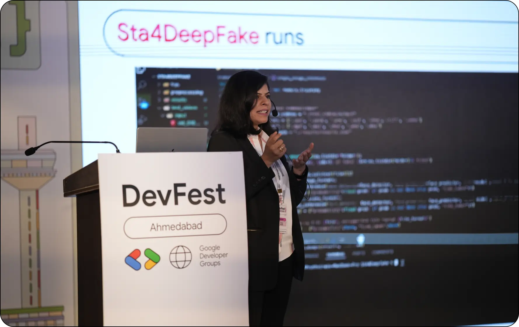 Speaker presenting "Sta4DeepFake" technology at GDG DevFest Ahmedabad